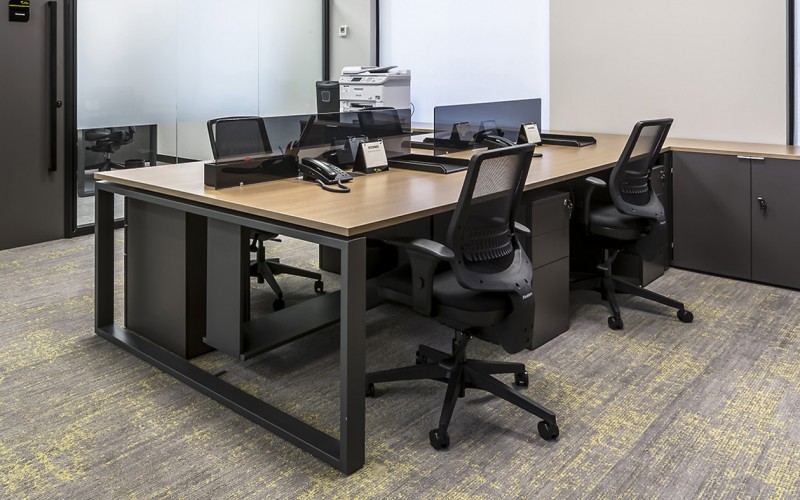 Mesa Plataforna pé quadro Martin Office Ribeirão Preto