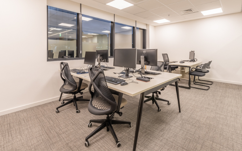PLATAFORMA PÉ CONICO - MARTIN OFFICE