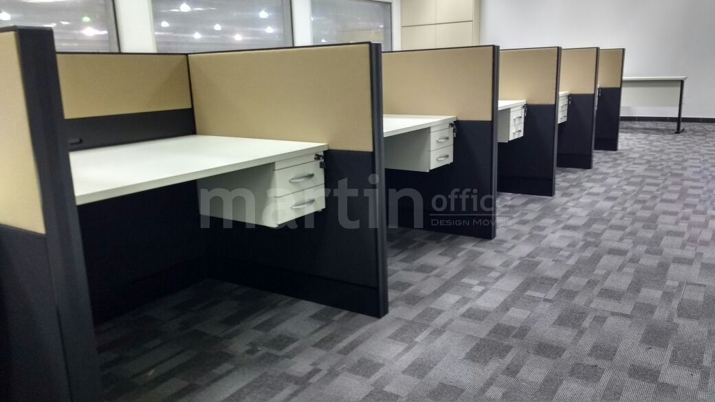 mesa-call-center-revestida